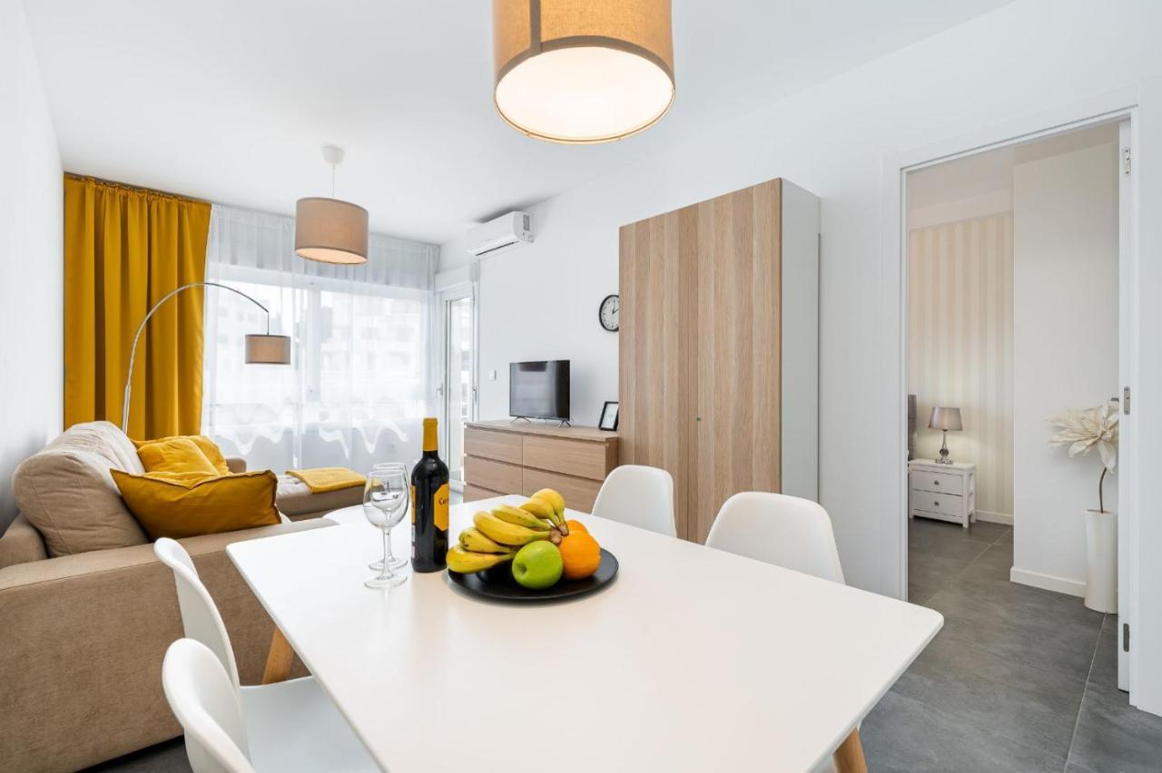 カンポアモルApartament Summerアパートメント エクステリア 写真